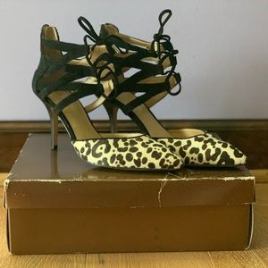 Audrey Brooke Black multi-suede heels  8 1/2